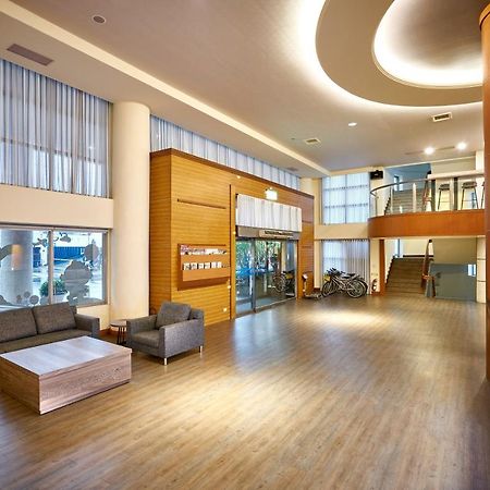 Ho Fong Business Stay Fengyuan Εξωτερικό φωτογραφία