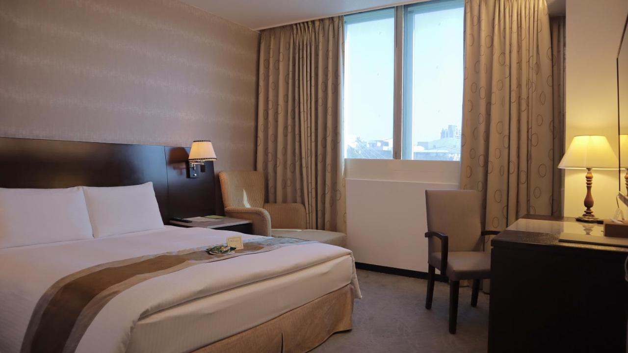 Ho Fong Business Stay Fengyuan Εξωτερικό φωτογραφία