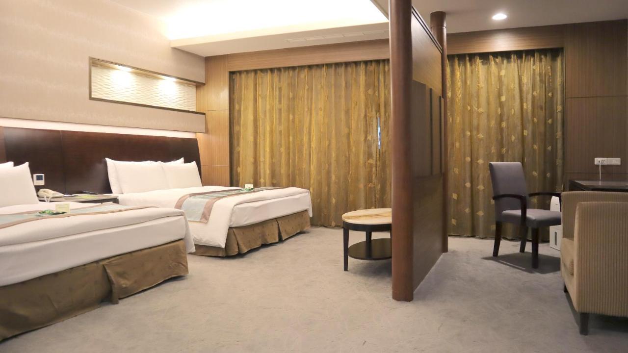 Ho Fong Business Stay Fengyuan Εξωτερικό φωτογραφία