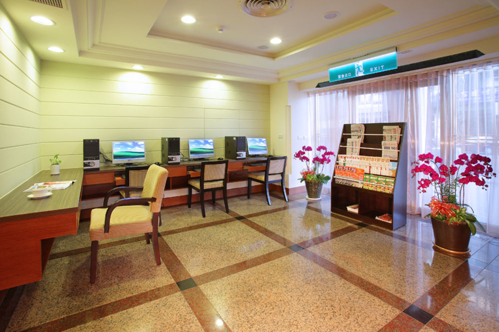 Ho Fong Business Stay Fengyuan Εξωτερικό φωτογραφία